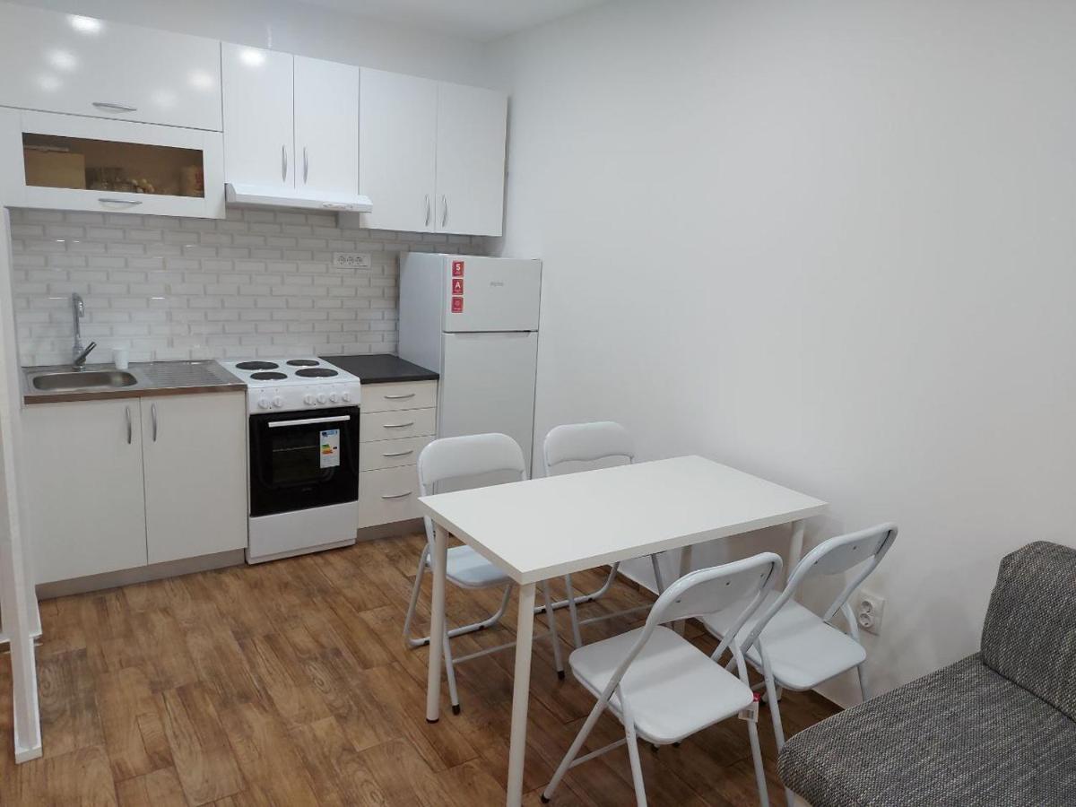 Cosy, Quiet & Brand New Apartment W/ Danube View Belgrado Esterno foto